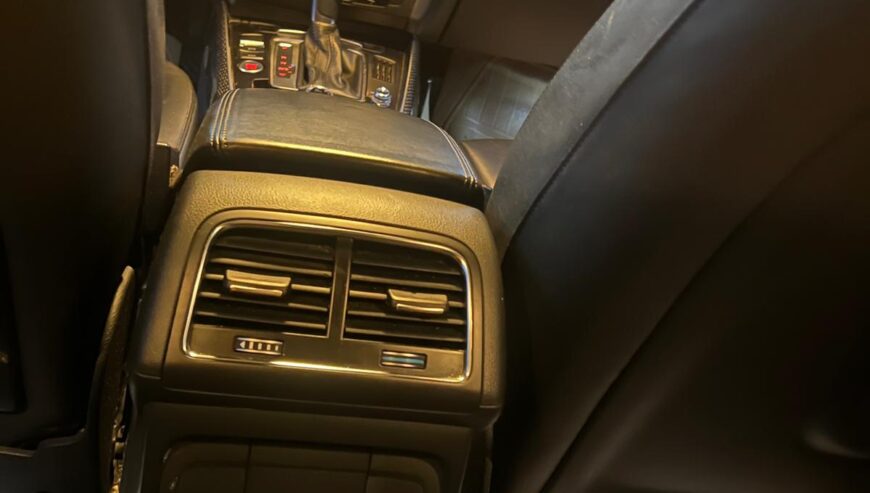 Audi Q5 3.0 Turbo S-Line (Sports)