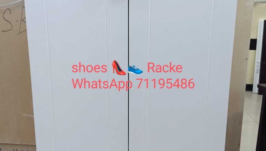 Shoes 👠👟👠👟 Racke stock available