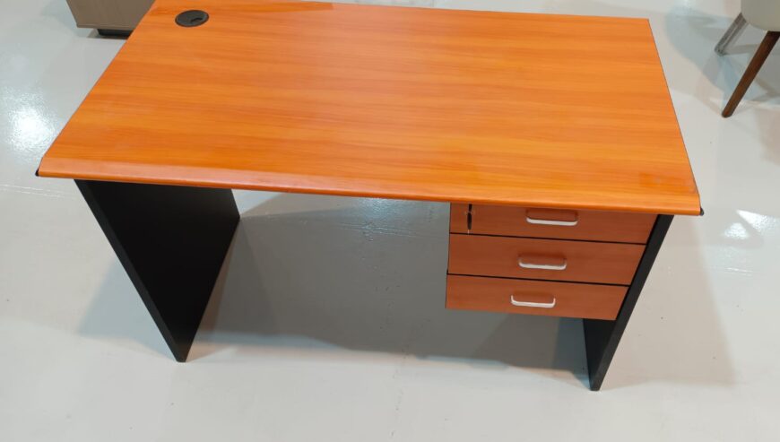 All Brand new luxury office furniture