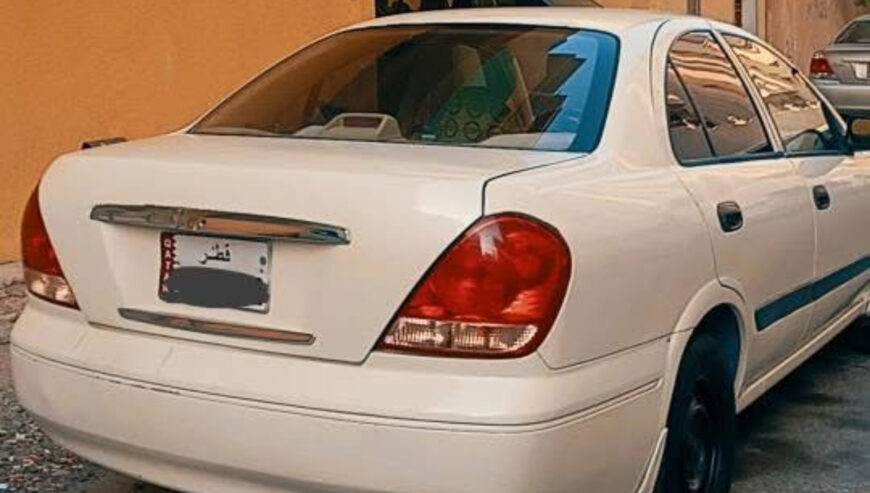 Nissan Sunny 2005