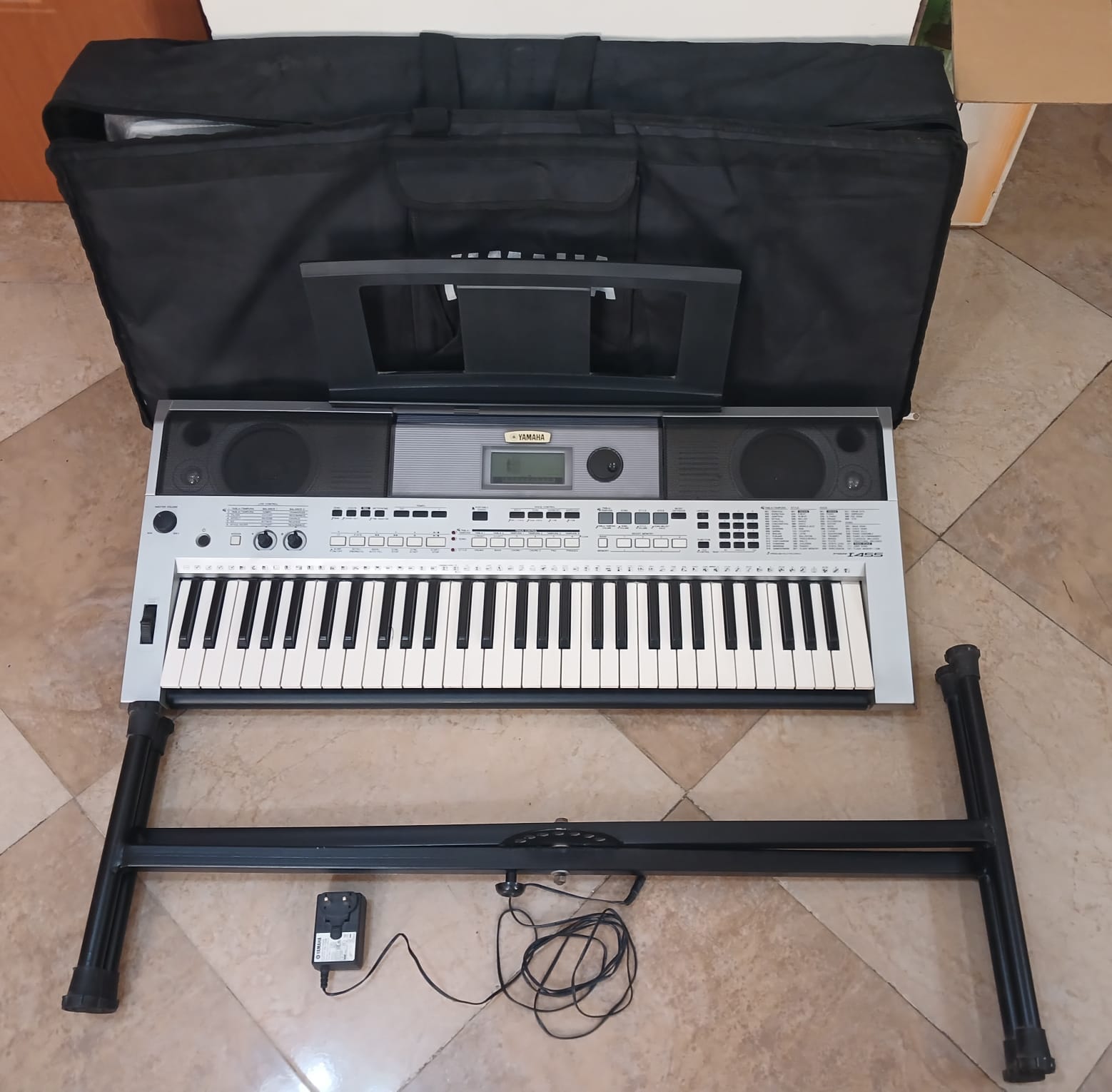 YAMAHA PSR I455 DIGITAL KEYBOARD