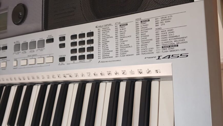 YAMAHA PSR I455 DIGITAL KEYBOARD