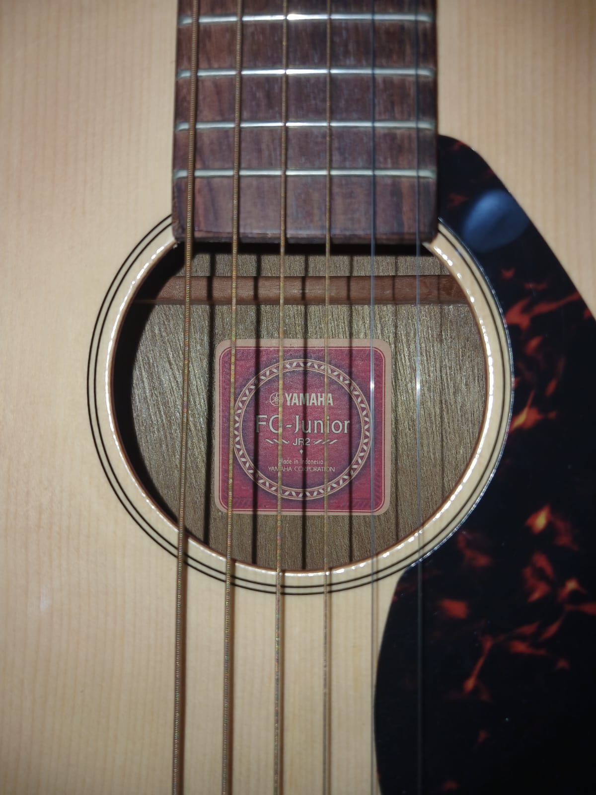 YAMAHA GUITAR JUNIOR EL460