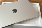 MacBook Air M3 – 13 inch