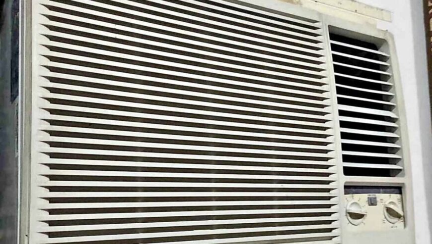 urgent sale fresh condition ac call me 30375744