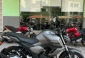 Yamaha FZS 2025