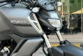 Yamaha FZS 2025