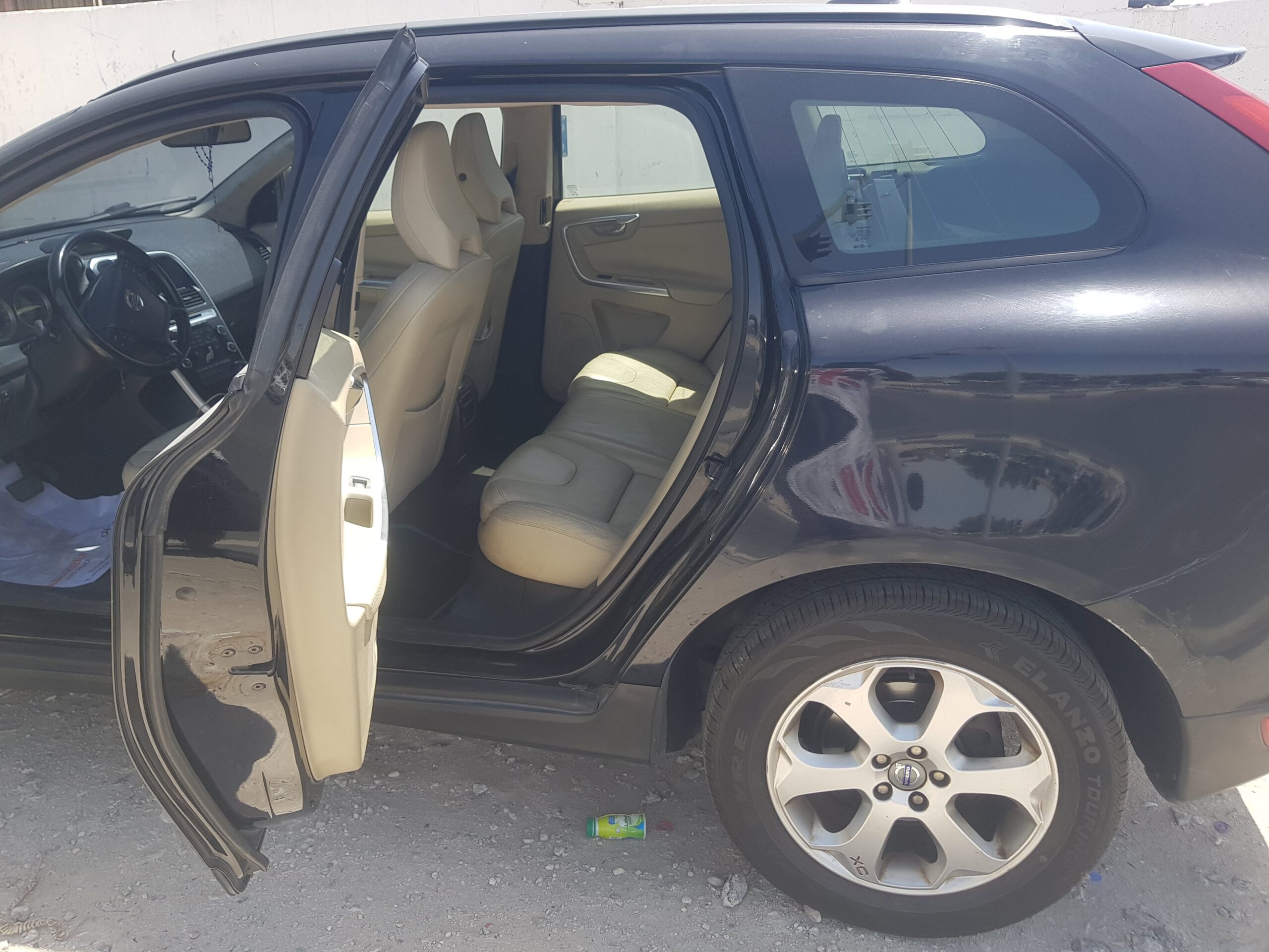 Car Volvo xc60 topend T6