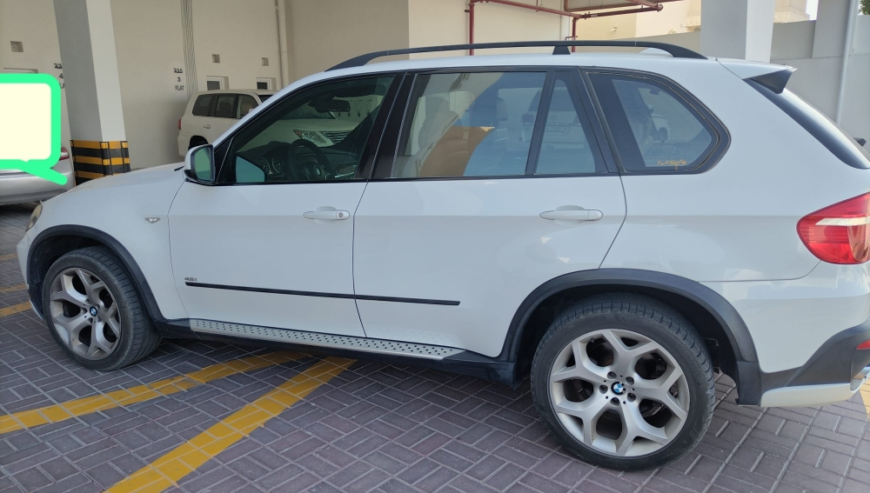 BMW X5 2008 8 Cylinder