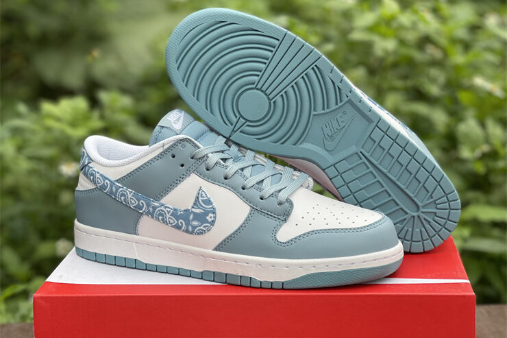 Nike Dunk Low “Blue Paisley”