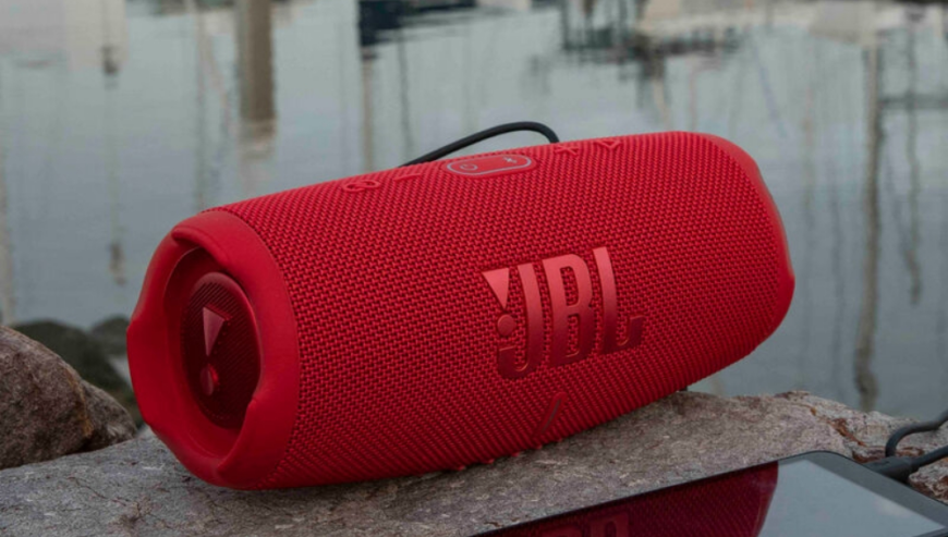 JBL Charge 5 Bluetooth Speaker