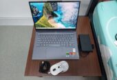 RTX 4060 8gb/2TB SSD/OLED Display