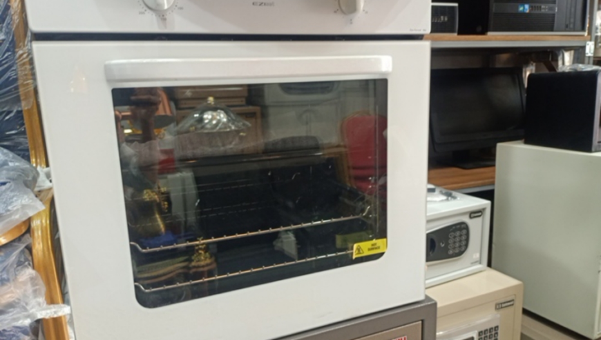 microwave oven with grill