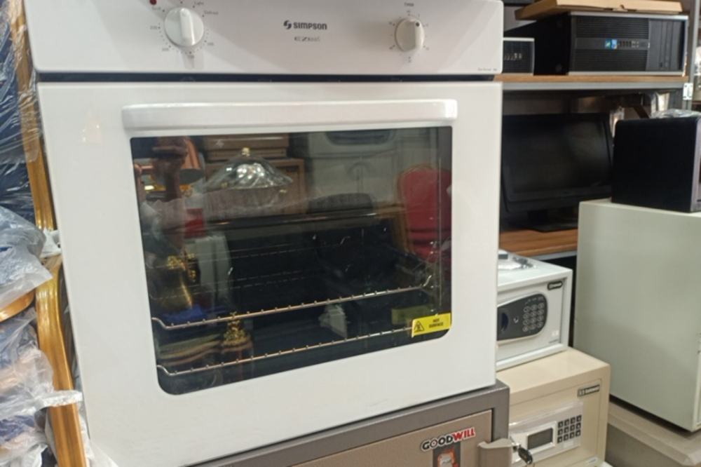 microwave oven with grill