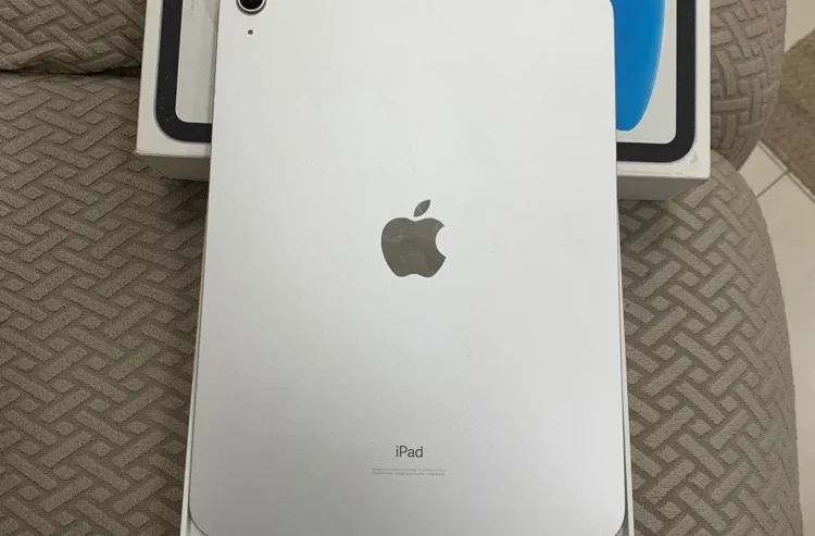 iPad10 64GB warranty 4 months