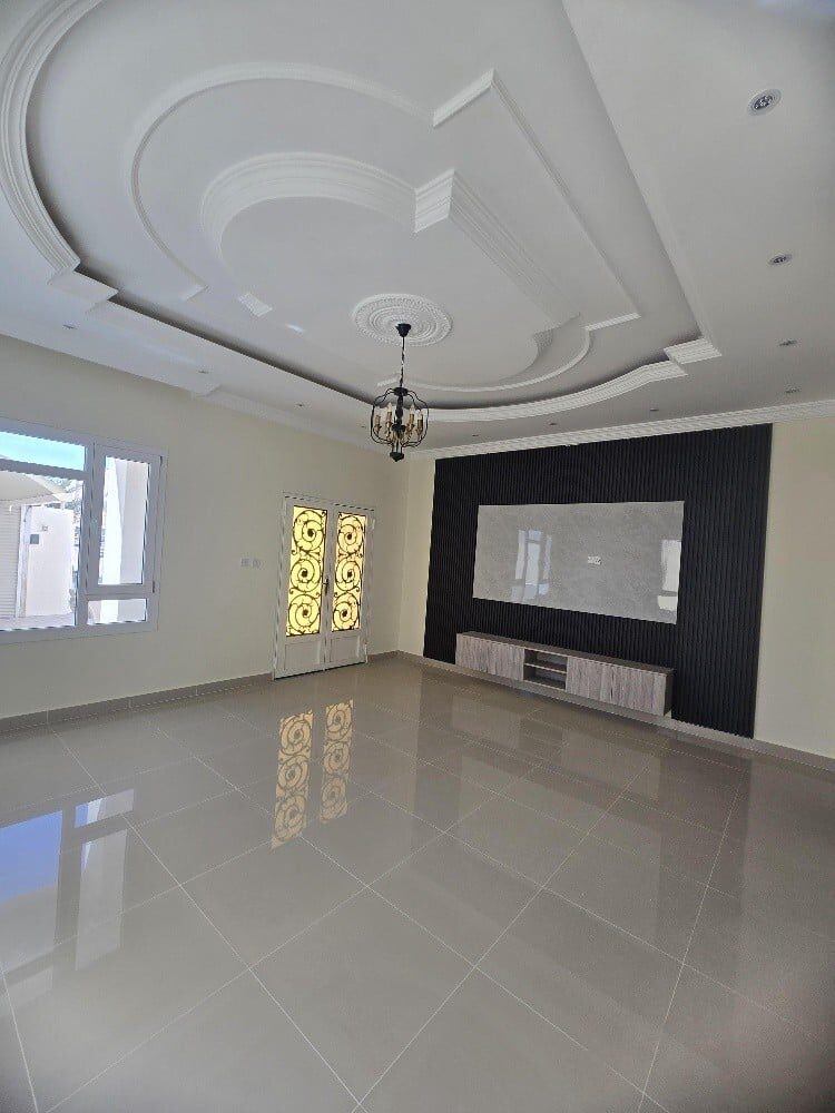 فيلا مكيفة للايجار ب ام قرن