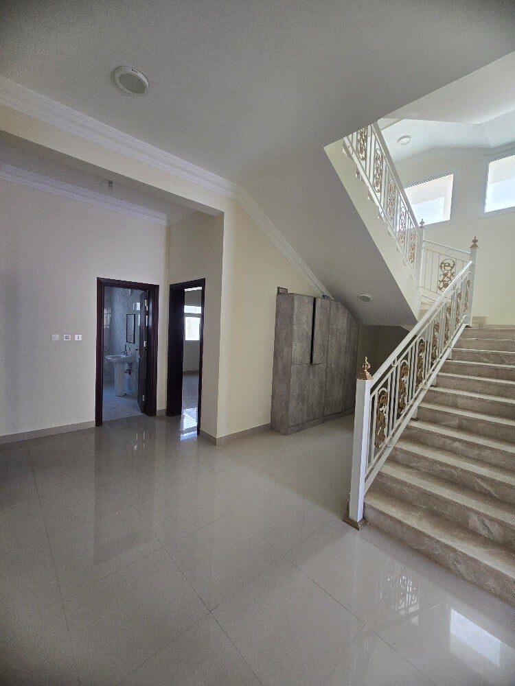 فيلا مكيفة للايجار ب ام قرن