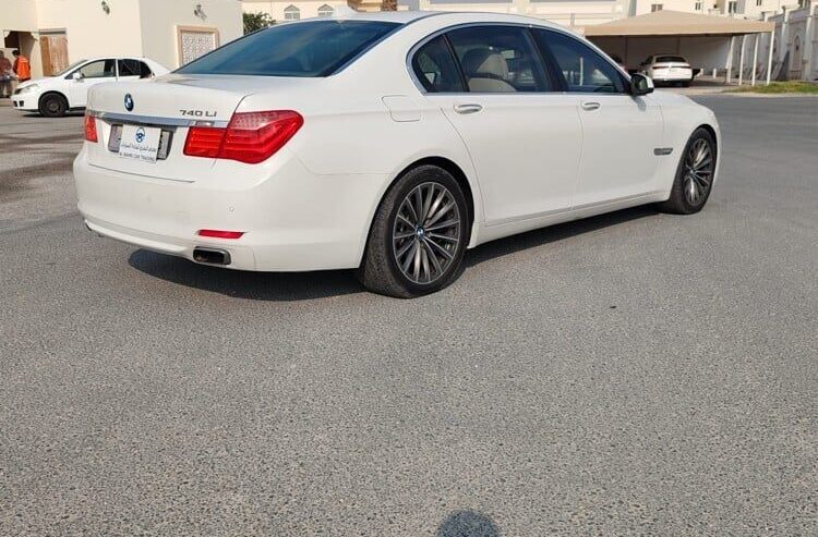 BMW 740