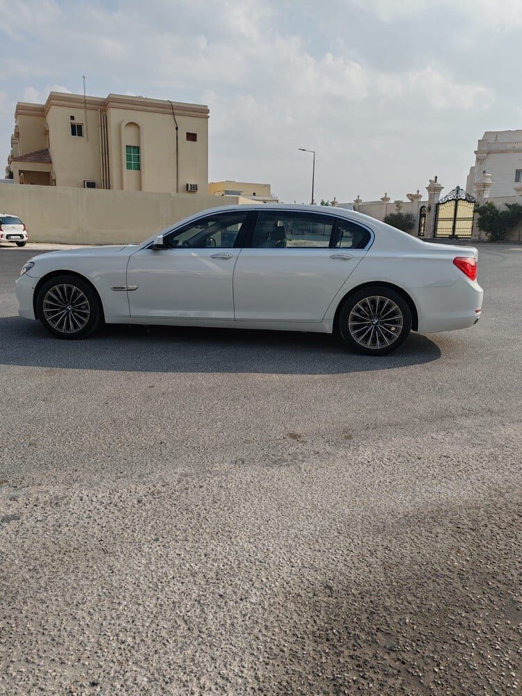 BMW 740