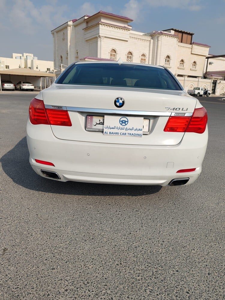 BMW 740
