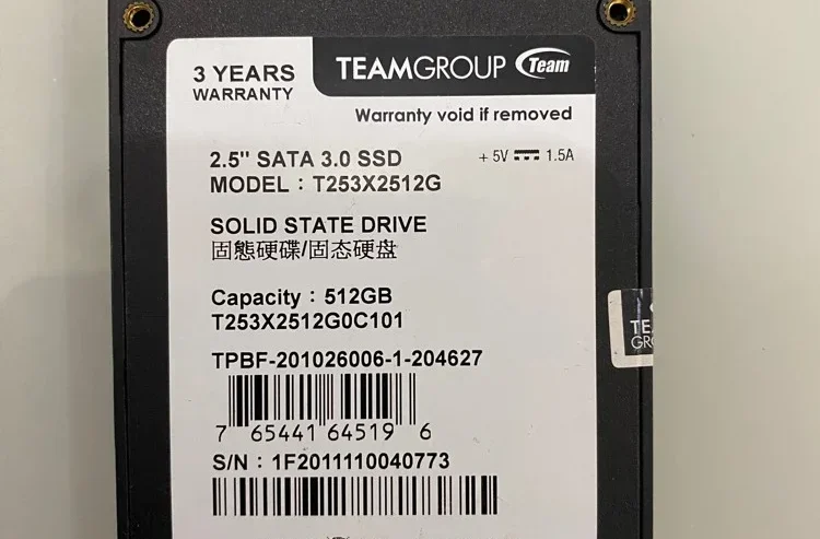 16 gb Ram + 512 gb SSD