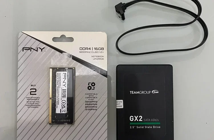 16 gb Ram + 512 gb SSD