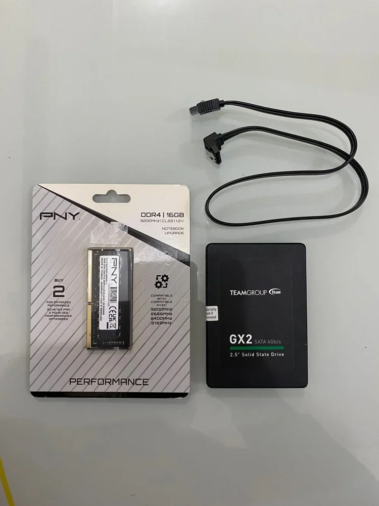 16 gb Ram + 512 gb SSD
