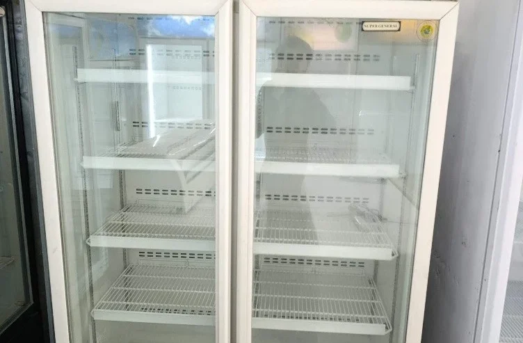 Double Door Chiller For Sale