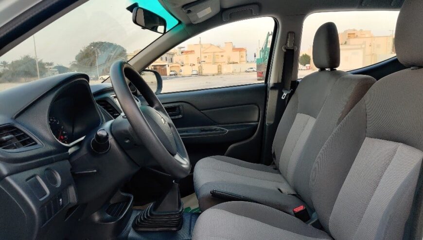 Mitsubishi L200 2WD 2021 petrol