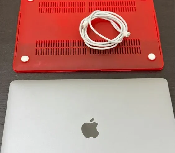 MacBook Pro 13 2022 M2 256 Grey