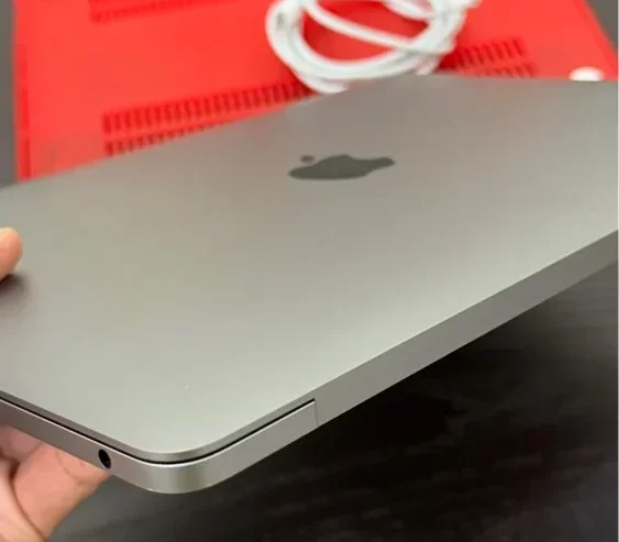 MacBook Pro 13 2022 M2 256 Grey