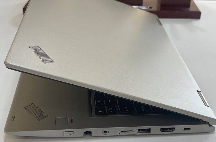 Lenovo thinkpad th8 gen touch