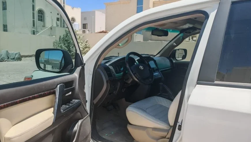 Land Cruiser 2009 GX Automatic