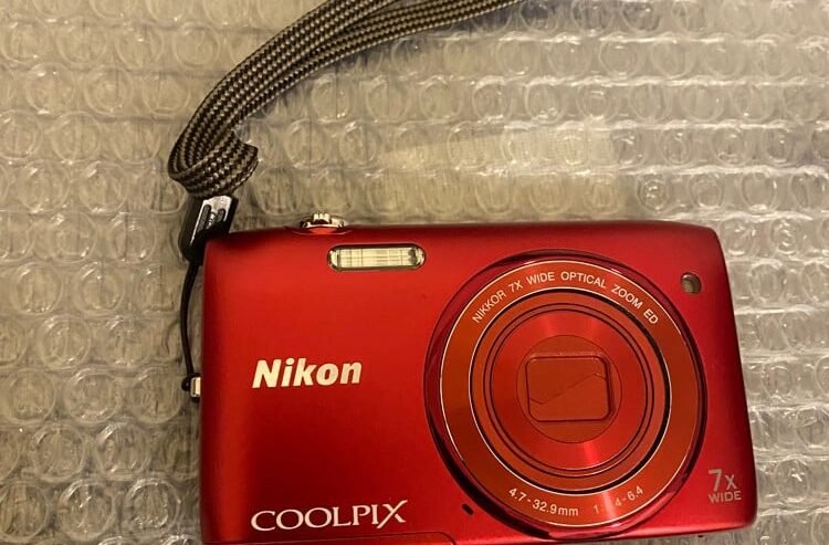 Nikon coolpix S3400