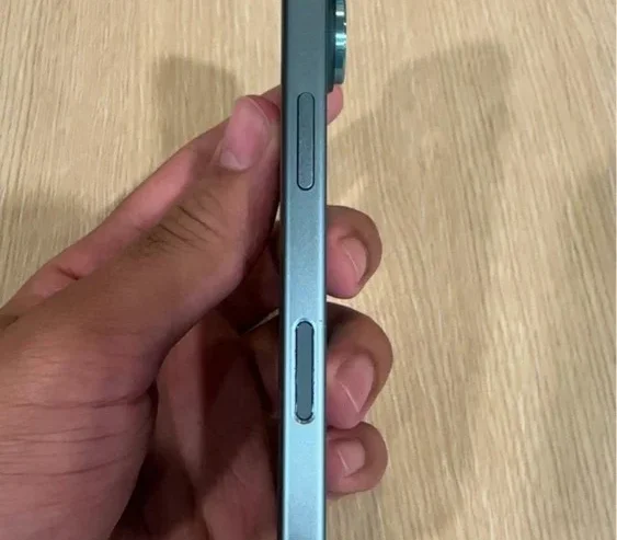 IPHONE 16 128 GB
