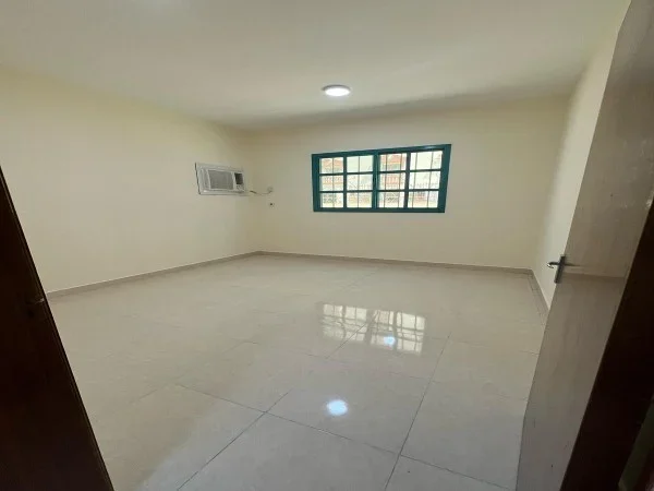 2BHK, Umm Ghwilina
