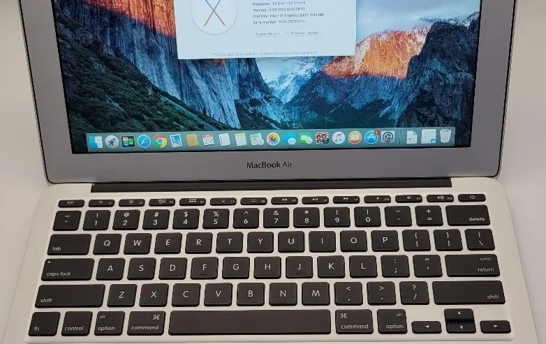 Apple macbook air 2013, for sale