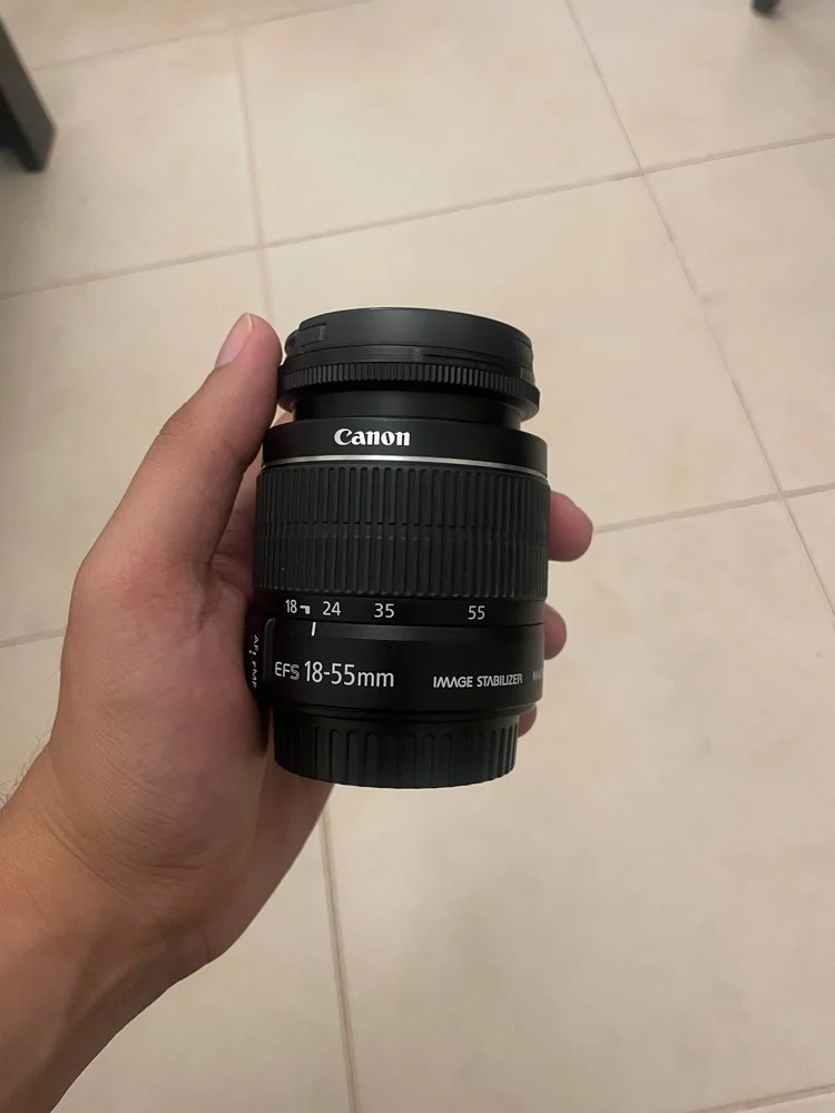 Canon 2000D + Tripod