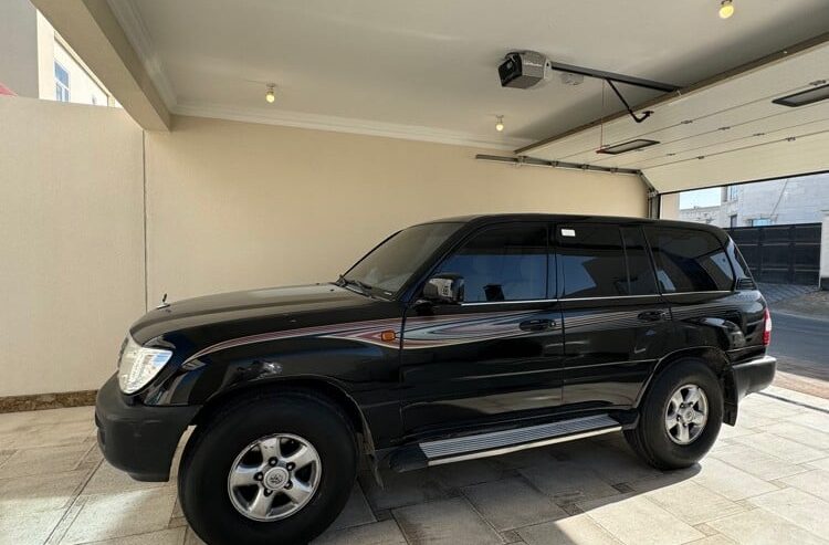 Toyota Land Cruiser GX