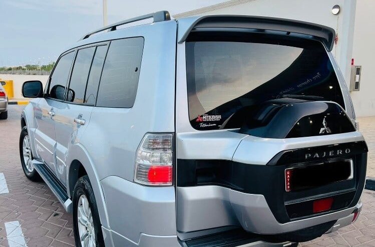Mitsubishi Pajero2015 full option