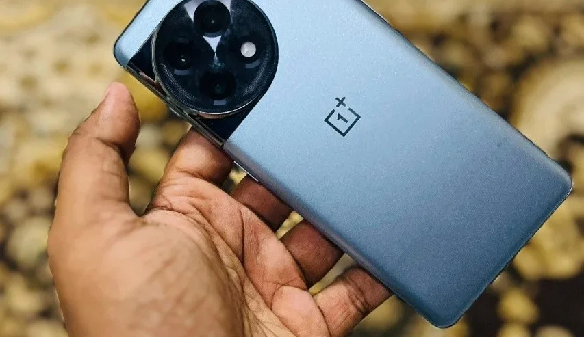 ONEPLUS 11R (16/256) SWAP ONLY
