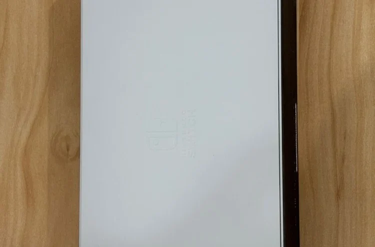Nintendo Switch (Full Set with Box)