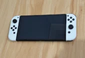 Nintendo Switch (Full Set with Box)