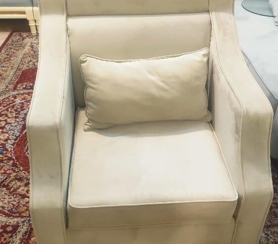 Sofa good conditions