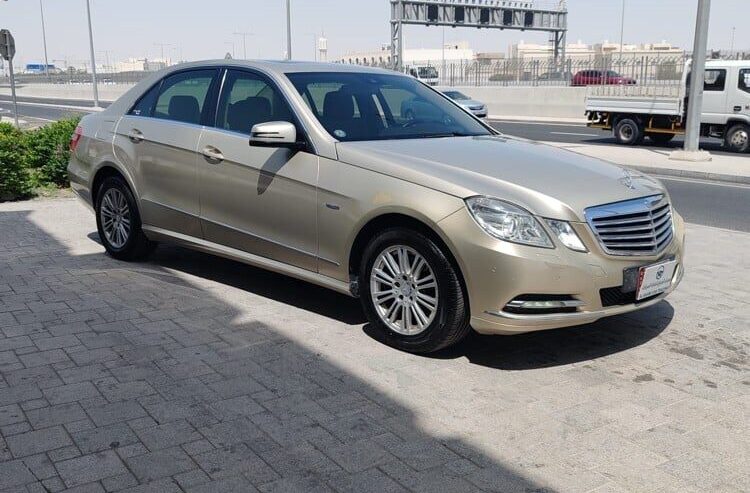 Mercedes E200