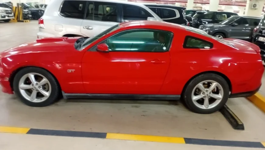 Ford mustang GT V8 2010