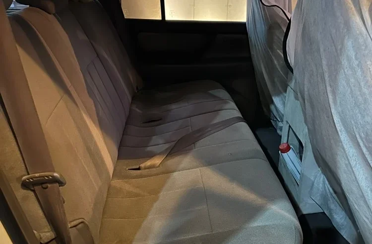 Land Cruiser 2000 G Standard
