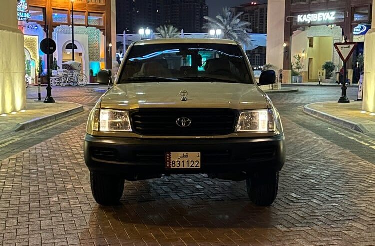 Land Cruiser 2000 G Standard