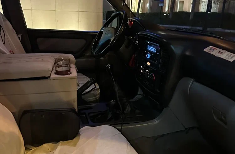 Land Cruiser 2000 G Standard
