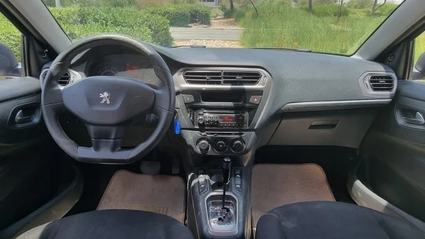 Peugeot 301